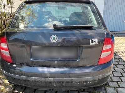 Second-hand Skoda Fabia 74 CP (54 kW) 2004 Negru Hatchback