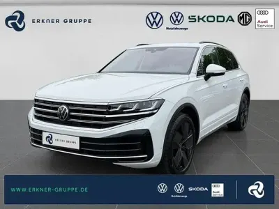 Gebraucht VW Touareg Elegance 381 PS (280 kW) 2024 Pure white SUV