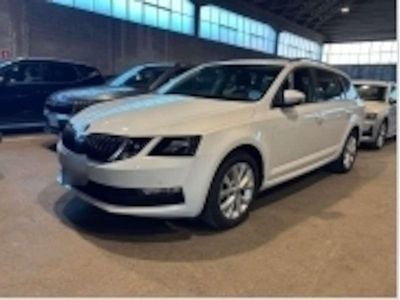 Gebraucht Skoda Octavia G-TEC Ambition 131 PS (96 kW) 2020 Weiß Kombi