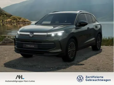 Gebraucht VW Tiguan Goal 150 PS (110 kW) 2025 Grün SUV
