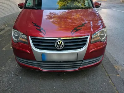 Gebraucht VW Touran 105 PS (77 kW) 2009 Rot Van / Kleinbus