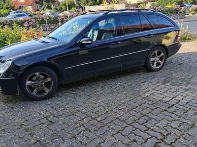 Mercedes C200
