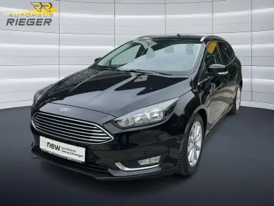 Second-hand Ford Focus Titanium 125 CP (91 kW) 2015 Negru Break