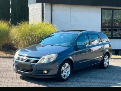 Gebraucht Opel Astra 120 PS (88 kW) 2006 Blau Kombi