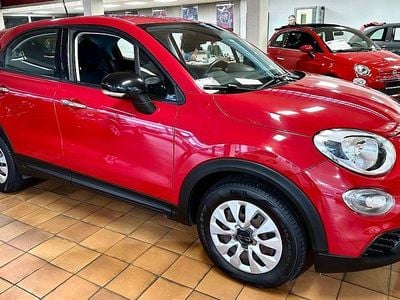 Rot Gebraucht 2022 Fiat 500X SUV | 11.900 €