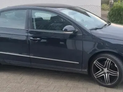 Gebraucht VW Passat Sportline 140 PS (102 kW) 2008 Schwarz Limousine