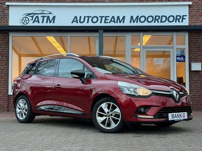 Gebraucht Renault Clio IV Intens 90 PS (66 kW) 2018 Rot Limousine