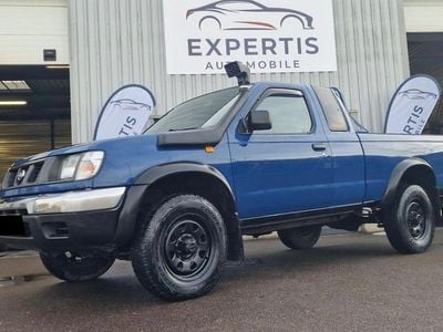 Gebraucht Nissan Navara 120 PS (88 kW) 2000 Blau Pickup