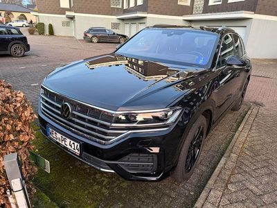 Gebraucht VW Touareg R-line 231 PS (169 kW) 2023 Schwarz SUV