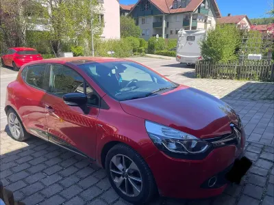 Usata Renault Clio IV LIMITED 118 CV (86 kW) 2016 Rosso Utilitaria