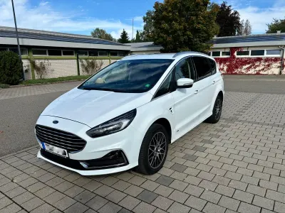 Second-hand Ford S-MAX Titanium 190 CP (139 kW) 2019 Alb Monovolum