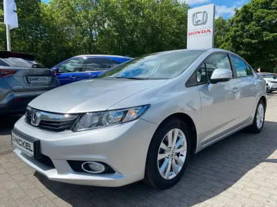 Gebraucht Honda Civic Comfort 141 PS (103 kW) 2012 Silber Limousine
