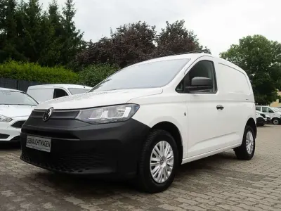 Gebraucht VW Caddy 102 PS (75 kW) 2023 Weiß Van / Kleinbus