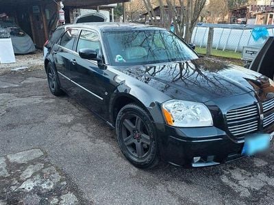 Usado Dodge Magnum SXT 249 CV (183 kW) 2006 Negro Familiar