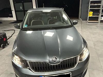 Gebraucht Skoda Fabia Style 95 PS (69 kW) 2017 Grau Kleinwagen