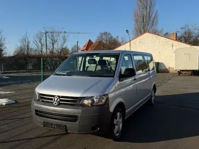 Usata VW Caravelle 102 CV (75 kW) 2012 Argento Furgone