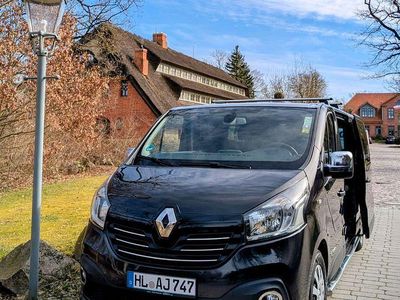 Gebraucht Renault Trafic Expression 145 PS (106 kW) 2017 Schwarz Van / Kleinbus