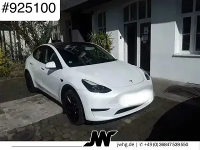 Gebraucht Tesla Model Y RWD 255 kW (347 PS) 2023 Weiss metallic SUV