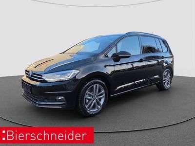 Schwarz Gebraucht 2024 VW Touran Comfortline Van / Kleinbus | 34.790 € (Fairer Preis)