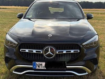 Gebraucht Mercedes GLA220 190 PS (139 kW) 2023 Schwarz SUV