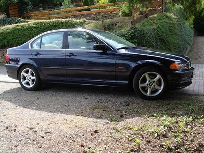 Gebraucht BMW 323 231 PS (169 kW) 1998 Blau metallic Limousine