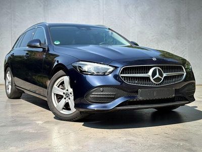 Gebraucht Mercedes C300 265 PS (194 kW) 2022 Blau Kombi