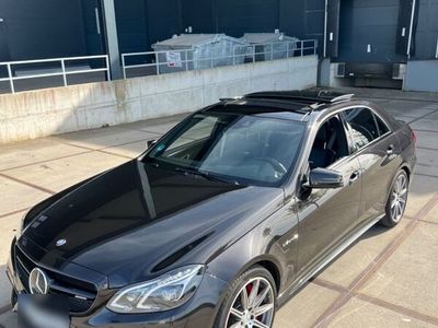 gebraucht Mercedes E63 AMG S | Vollausstattung | Scheckheft | Top