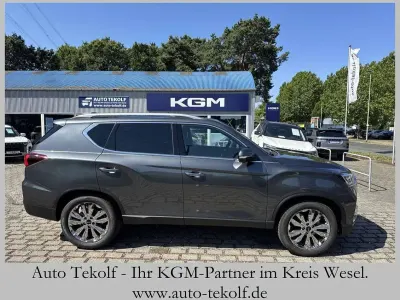 Neu KGM Rexton 203 PS (149 kW) 2026 Marble grey metallic SUV
