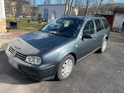Gebraucht VW Golf IV 101 PS (74 kW) 2002 Grau Kombi
