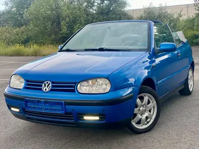 Gebraucht VW Golf 101 PS (74 kW) 2001 Blau Cabrio