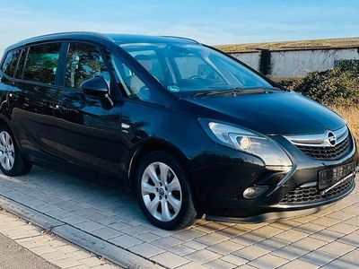 Gebraucht Opel Zafira Active 136 PS (100 kW) 2014 Schwarz Van / Kleinbus