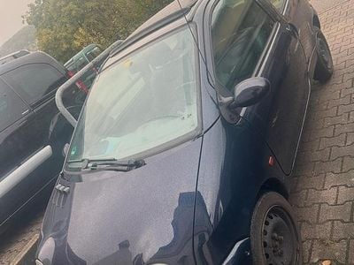 Gebraucht Renault Twingo 75 PS (55 kW) 2002 Blau Kleinwagen