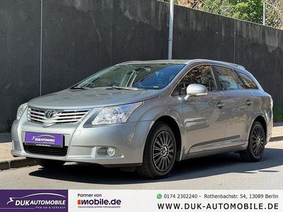 Gebraucht Toyota Avensis Sol 147 PS (108 kW) 2010 Silber Kombi