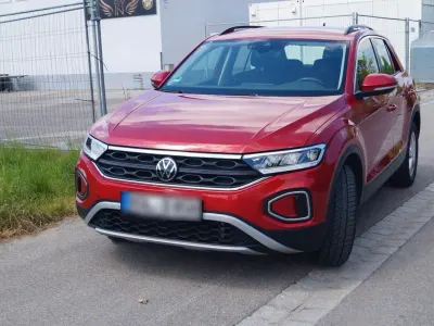 Gebraucht VW T-Roc Life 110 PS (80 kW) 2022 Rot SUV
