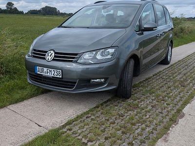 Second-hand VW Sharan United 150 CP (110 kW) 2020 Gri Monovolum
