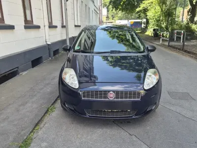 Gebraucht Fiat Punto 60 PS (44 kW) 2009 Blau Kleinwagen