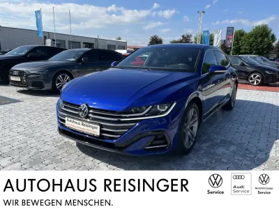 Gebraucht VW Arteon R-line 190 PS (139 kW) 2023 Lapiz blue (blau) Kombi
