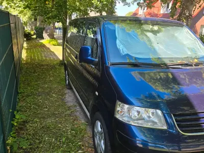 Gebraucht VW Multivan 174 PS (127 kW) 2005 Blau Van / Kleinbus