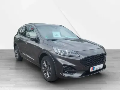 Gebraucht Ford Kuga ST-Line 152 PS (111 kW) 2022 Grau SUV