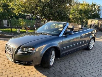 Grau Gebraucht 2006 Audi A4 Cabriolet Sport Cabrio | 6.500 € (Fairer Preis)