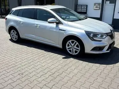 Gebraucht Renault Mégane IV Play 110 PS (80 kW) 2017 Grau Limousine