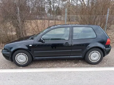 Gebraucht VW Golf III Basis 90 PS (66 kW) 1999 Schwarz Limousine