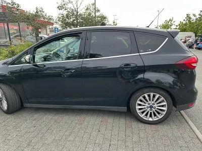 Gebraucht Ford C-MAX 120 PS (88 kW) 2016 Van / Kleinbus
