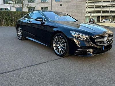 Second-hand Mercedes S560 AMG line 469 CP (344 kW) 2020 Negru Berlinǎ