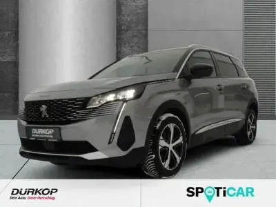 Gebraucht Peugeot 5008 Allure 131 PS (96 kW) 2023 Lack grau artense/metallic kla SUV