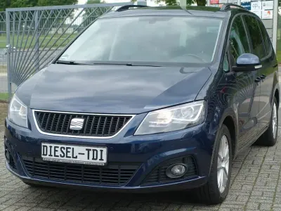 Gebraucht Seat Alhambra Style 140 PS (102 kW) 2013 Blau Van / Kleinbus
