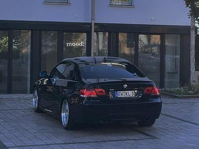 BMW 335