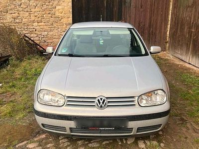 Silber Gebraucht 1998 VW Golf IV Kleinwagen | 1.000 € (Guter Preis)