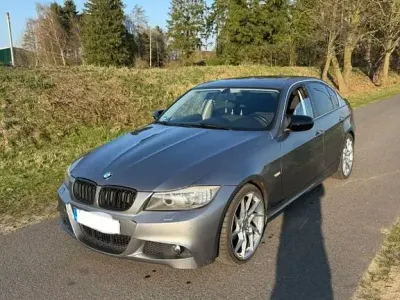 Brugt BMW 325 218 HK (160 kW) 2011 Grå Sedan