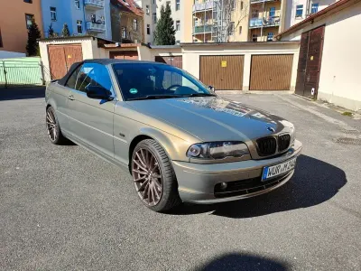 Gebraucht BMW 320 Cabriolet 170 PS (125 kW) 2002 Gelb Cabrio